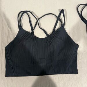 Lululemon like a cloud bra